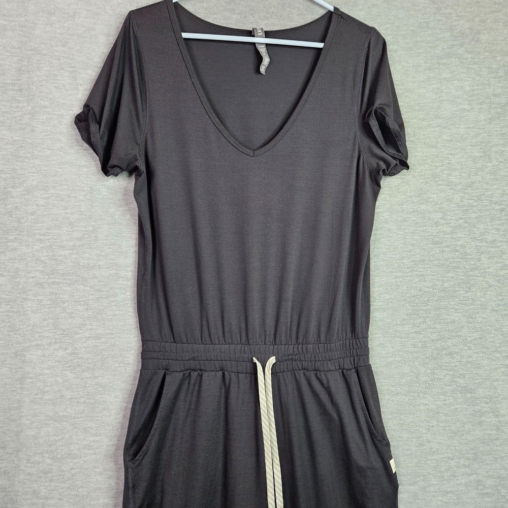 Vuori All Day Black V-Neck Jumpsuit Women's Size M Elastic Waist Short Sleeve - Picture 3 of 10
